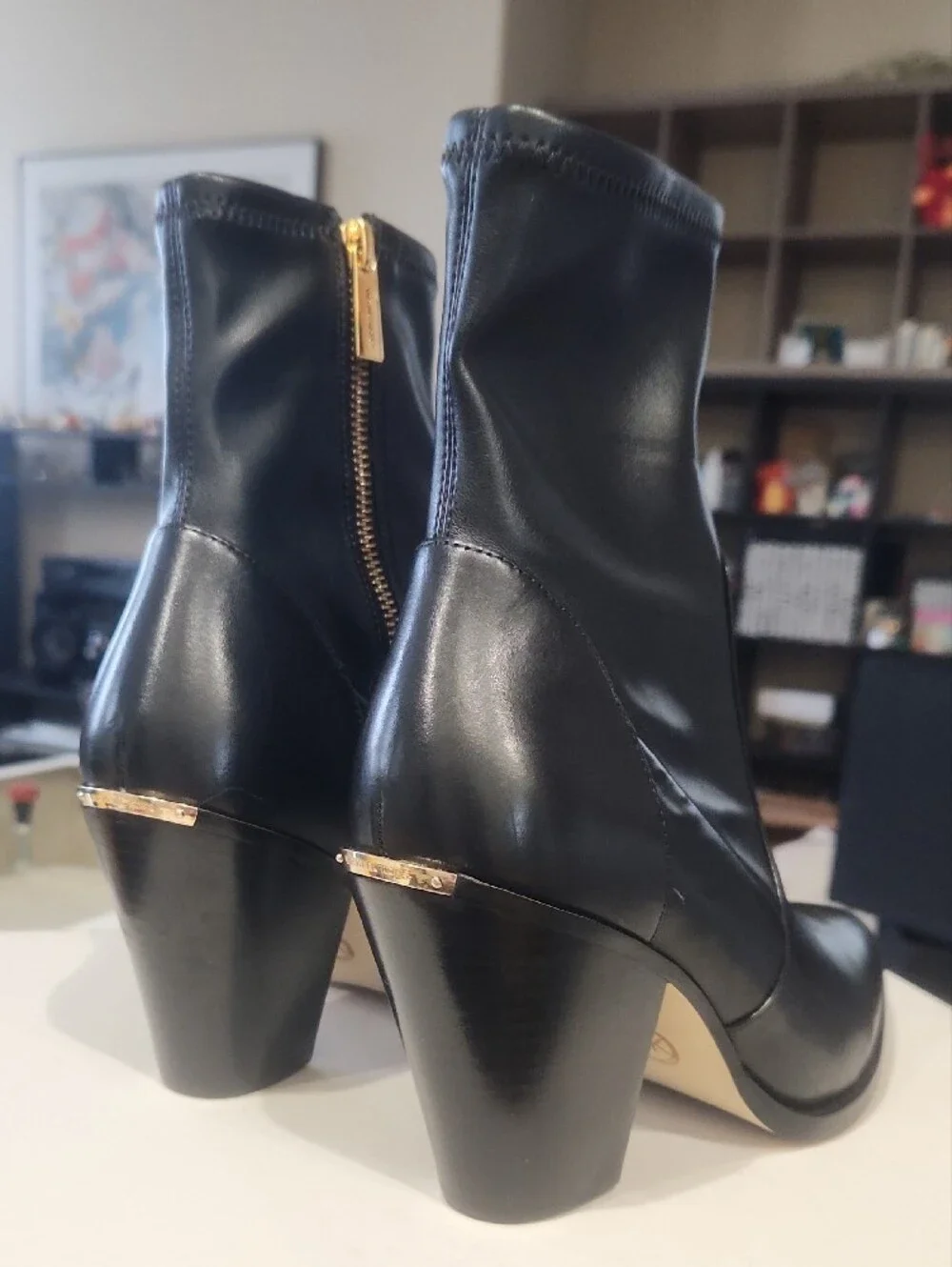 Black Women's Pointed Ankle Boots with Side Zip - Unbranded